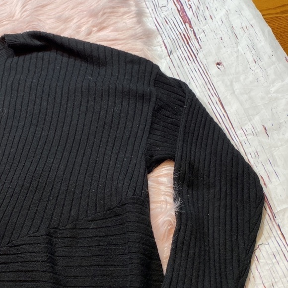 Something Navy Black Knot Detail Long Sleeve Pullover - Picture 5 of 11